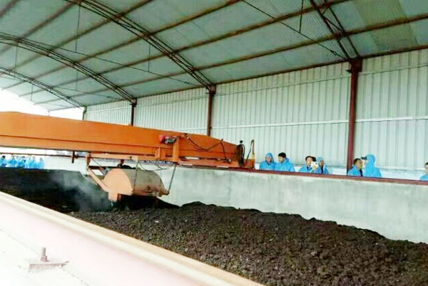 為什么在有機肥制作過程中使用翻拋機